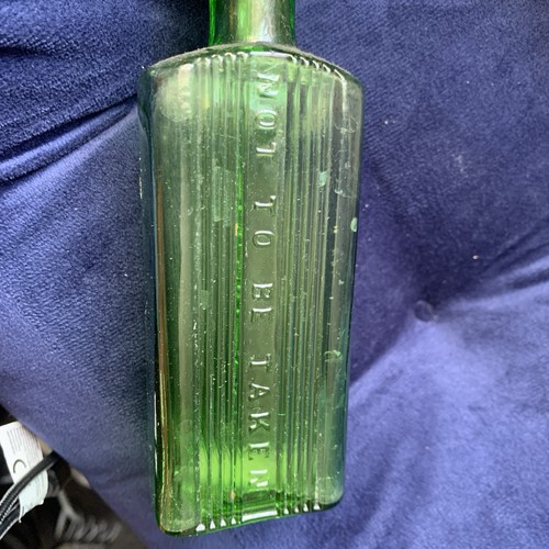 Vintage green glass old - old, poison