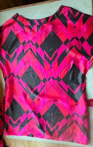 Monsoon geometric red - ,, pink