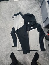 Old Season Grey Black Nike