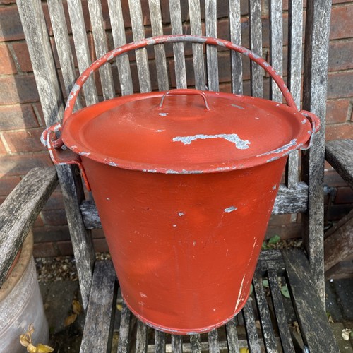 Vintage galvanised red painted - vintage,
