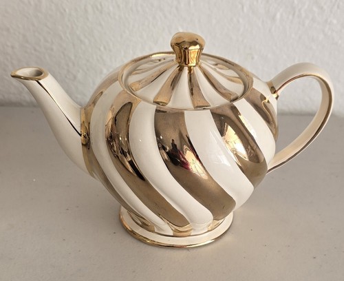 Sadler teapot collectible - ,