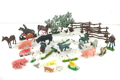 Assorted lot vintage plastic - lot,