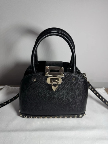 Valentino garavani rockstud - garavani,