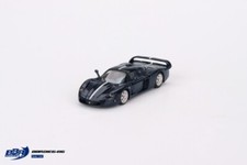 1/64 MASERATI MC12 STRADALE