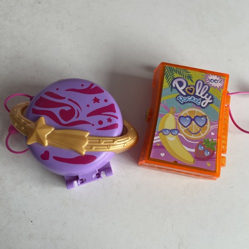 Polly pocket toys - x,