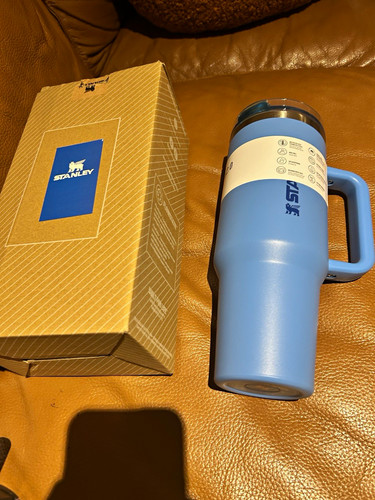 Stanley quencher 40oz - h2.0,
