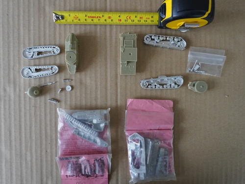 Tank kits white metal - 4,