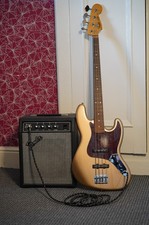 Fender Vintera 60s Jazz Bass in rare Firemist Gold + Hard case