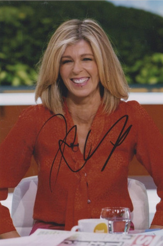 Kate garraway hand - garraway,