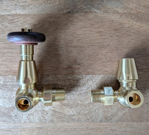 Brushed brass corner - brushed, radiator