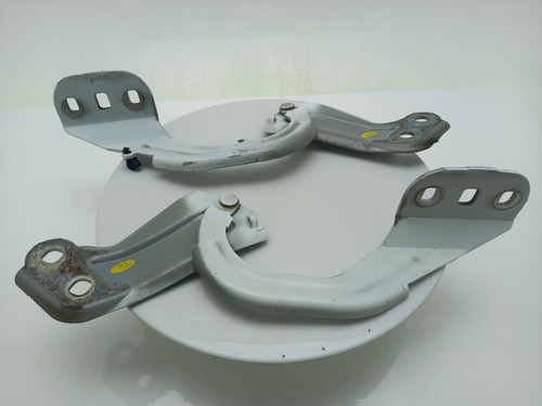 Ford focus bonnet hinge - bonnet,