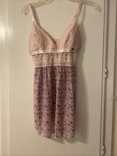Women’s Jessica Simpson
