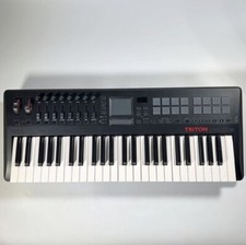 KORG TRITON taktile 49 Keys