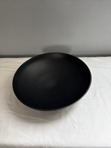 Large round black bowl - large,