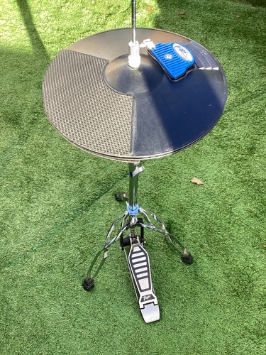 Hats stand heavy - &,