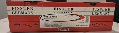 Fissler serving pan with glass - pan,