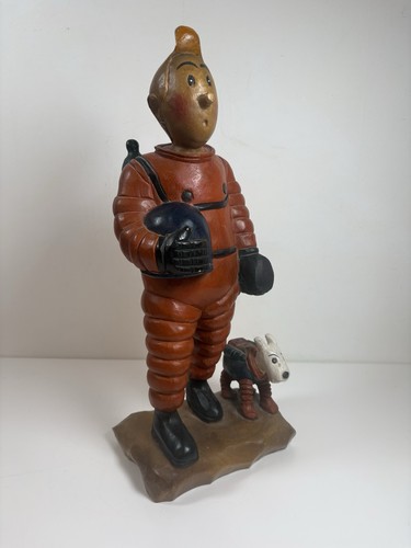 Tintin wooden statue - wooden, explorers