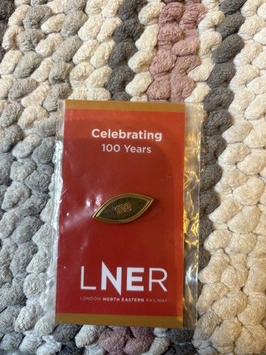 Lner 100 years century badge - lner,