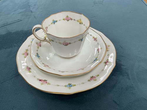 Royal crown derby - royal, cup