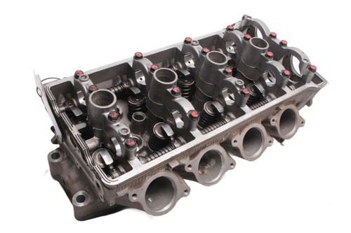 Cylinder head valve cover