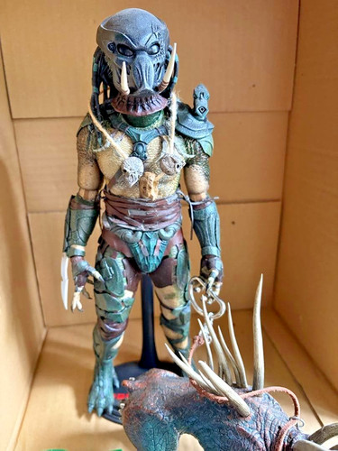 Hot toys mms147 predators - mms147,