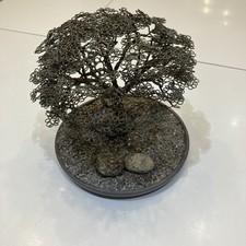 wire tree sculpture