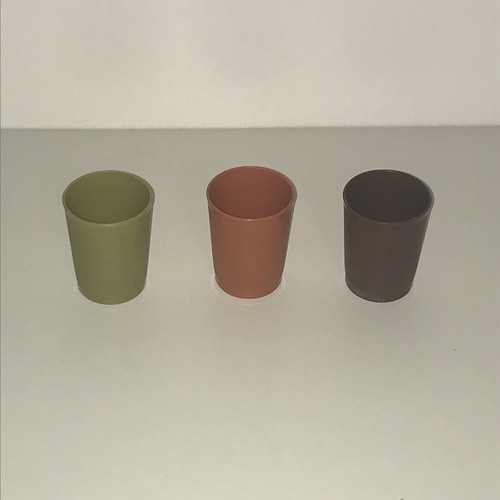 Vintage set plastic - of, 3