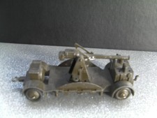 DINKY 161b 'ANTI-AIRCRAFT GUN. MILITARY. VINTAGE. ORIGINAL. DARK GREEN