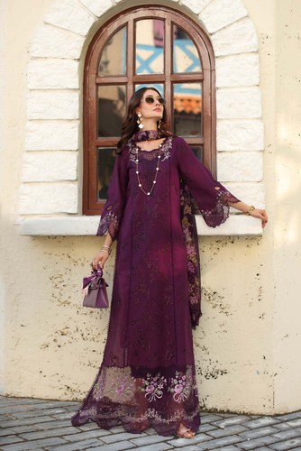 Noor luxe chikankari lawn - luxe, 💯