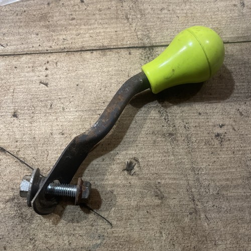 Front height adjuster lever - height,