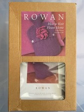 ROWAN Purple Wool Kit Flower
