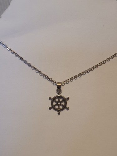 Silver toned chain and - toned,