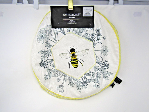 Cynthia rowley round pom - 15"round,