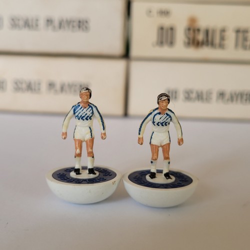 Subbuteo spare players - lw, ref