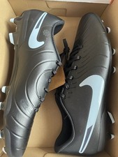 Nike Legend 10 Club FG/ MG