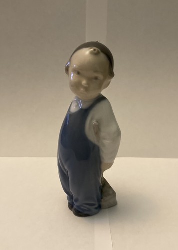Royal copenhagen figurine - copenhagen,