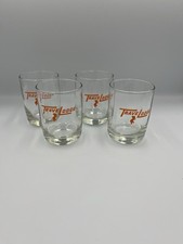 4 Vintage TraveLodge Hotel