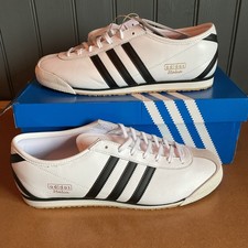 UK 11 Adidas Italia 70s