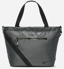 Nike Essential Winterized Tote
