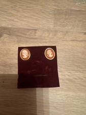 9ct Gold And Cameo Stud