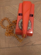 Wild & Wolf 70s Retro Orange