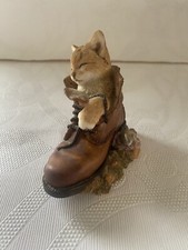 Country Artists  Puss In Boots