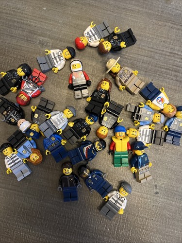 Bundle assorted lego mini - of,