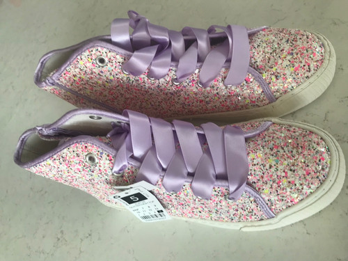 Dunnes size glitter canvas - size, 5