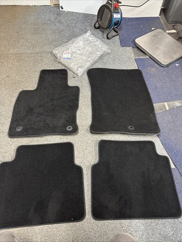 Genuine ford kuga - ford,