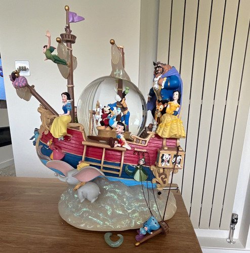 Disney beauty and the beast - beauty,
