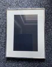 Sixtrees Freestanding Large Silver Plated Photo Frame 7.5” X 5” Aperture
