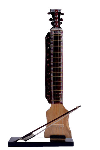 Miniature dilruba - miniature,