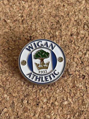 Wigan athletic metal enamel - wigan, metal/enamel