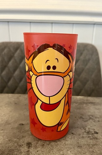 Disney exclusive tigger - exclusive, glass